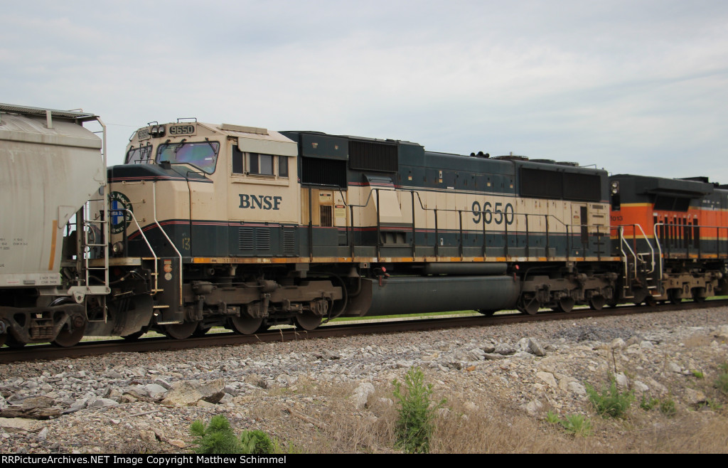 BNSF 9650